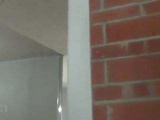 Lavabo público porno por naomi1