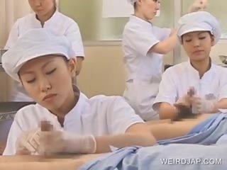 Nhật bản y tá slurping kiêm ngoài của bật trên thành viên