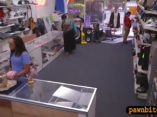 Femme fatale In Need Of Money Fucked By Pawn Man