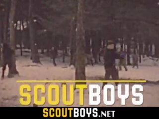 双胞胎 得到 他的 屁股 抽 在户外 由 适婚 gay-scoutboys&period;net