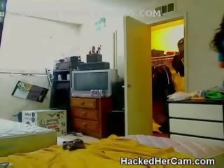 Hot harlot on hacked cam