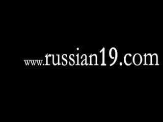 Божевільна російська лезбо дівчина їжа