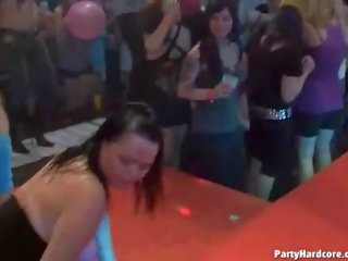 Cope dansa remsan och leaking puss