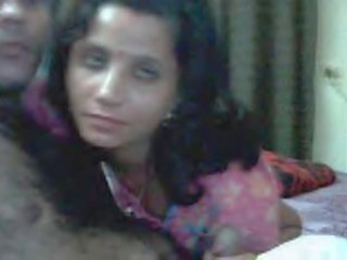 Desi newly nikah saperangan on web kamera enjoying x rated movie i