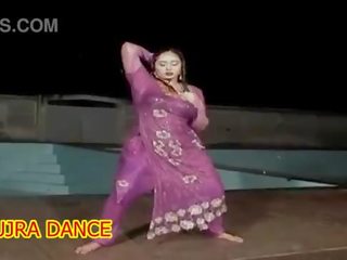 New mujra in udan udan